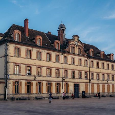 Le Clocher Du Chateau Fontainebleau Dış mekan fotoğraf